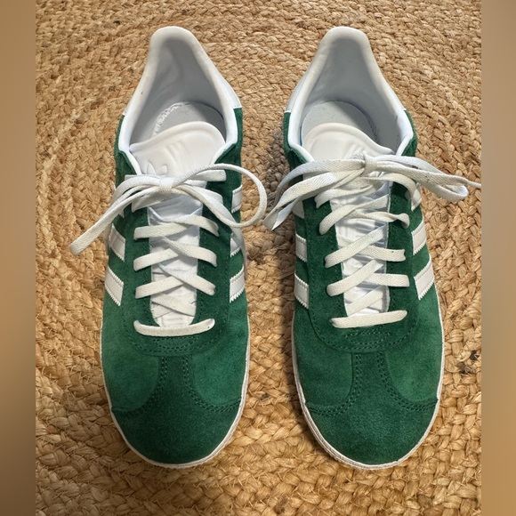 ADIDAS Gazelle |beautiful green | unisex | size 6.5 men’s 8.5 women’s - Picture 3 of 9